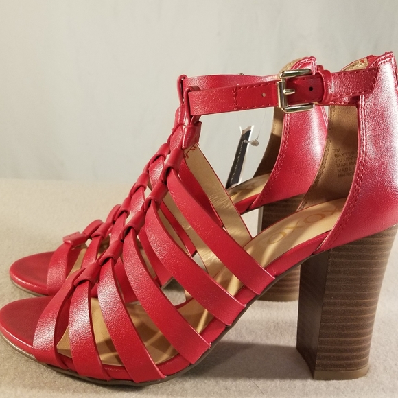 XOXO Shoes - Brand New XOXO Red Strappy Sandal/Heels